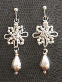 Claudine gillot boucles d oreille prunier perle